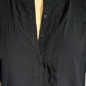 Rebel Wilson Button up Tank